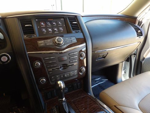 Used 2019 Nissan Armada SL w/ Premium Package image 20