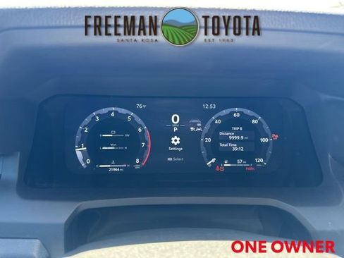 Used 2024 Toyota Tacoma TRD Off-Road w/ TRD Off Road Upgrade Package AWD/4WD image 8