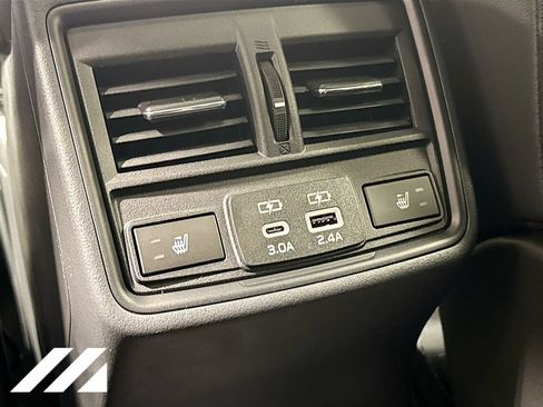 New 2026 Subaru Outback Limited AWD/4WD image 27
