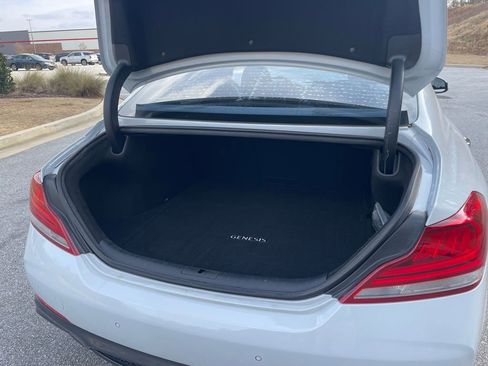 Used 2019 Genesis G70 2.0T Advanced w/ Elite Package image 25