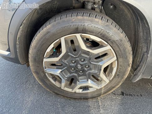 Used 2022 Hyundai Santa Fe Limited image 7