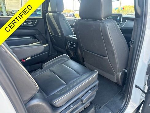 Used 2023 Chevrolet Suburban Premier AWD/4WD image 27
