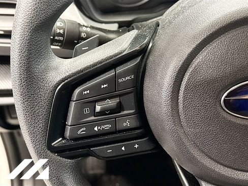 Used 2024 Subaru Crosstrek 2.0i Premium image 12
