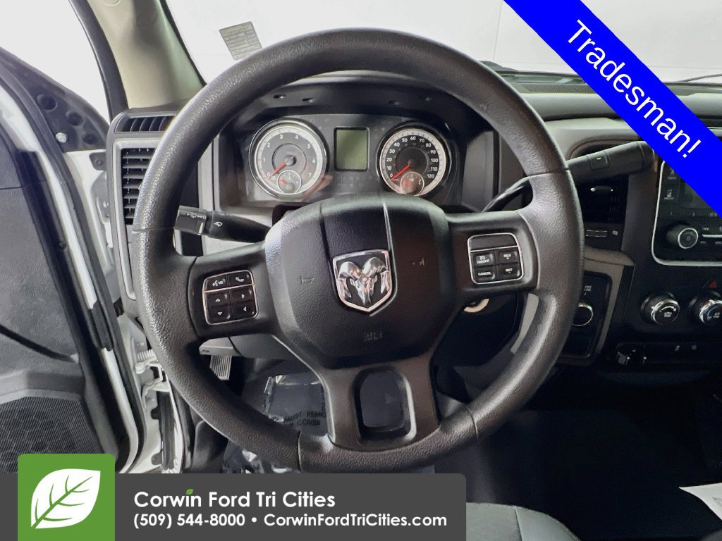 Used 2018 RAM 2500 Tradesman w/ Chrome Appearance Group AWD/4WD image 8