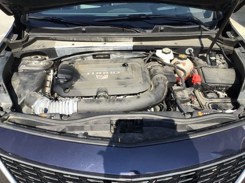 Used 2023 Cadillac XT4 Premium Luxury w/ Technology Package AWD/4WD image 39