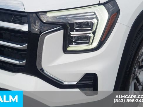 Used 2025 GMC Terrain Elevation AWD/4WD image 11