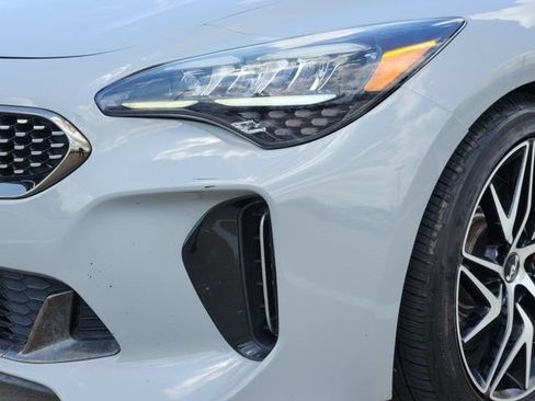 Used 2022 Kia Stinger GT-Line w/ Sun & Sound Package RWD image 8