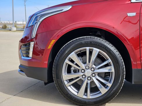 New 2026 Cadillac XT5 Premium Luxury image 11