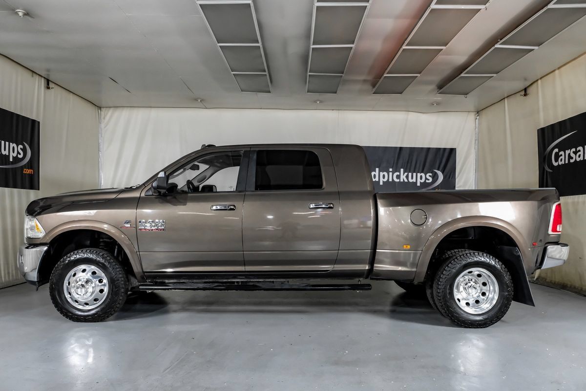 Used 2018 RAM 3500 Laramie AWD/4WD image 11