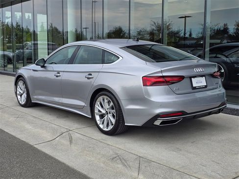 Used 2022 Audi A5 2.0T Premium Plus image 3