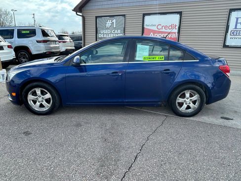 Used 2013 Chevrolet Cruze LT FWD image 8