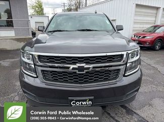 Used 2017 Chevrolet Suburban LT w/ Luxury Package RWD video 2