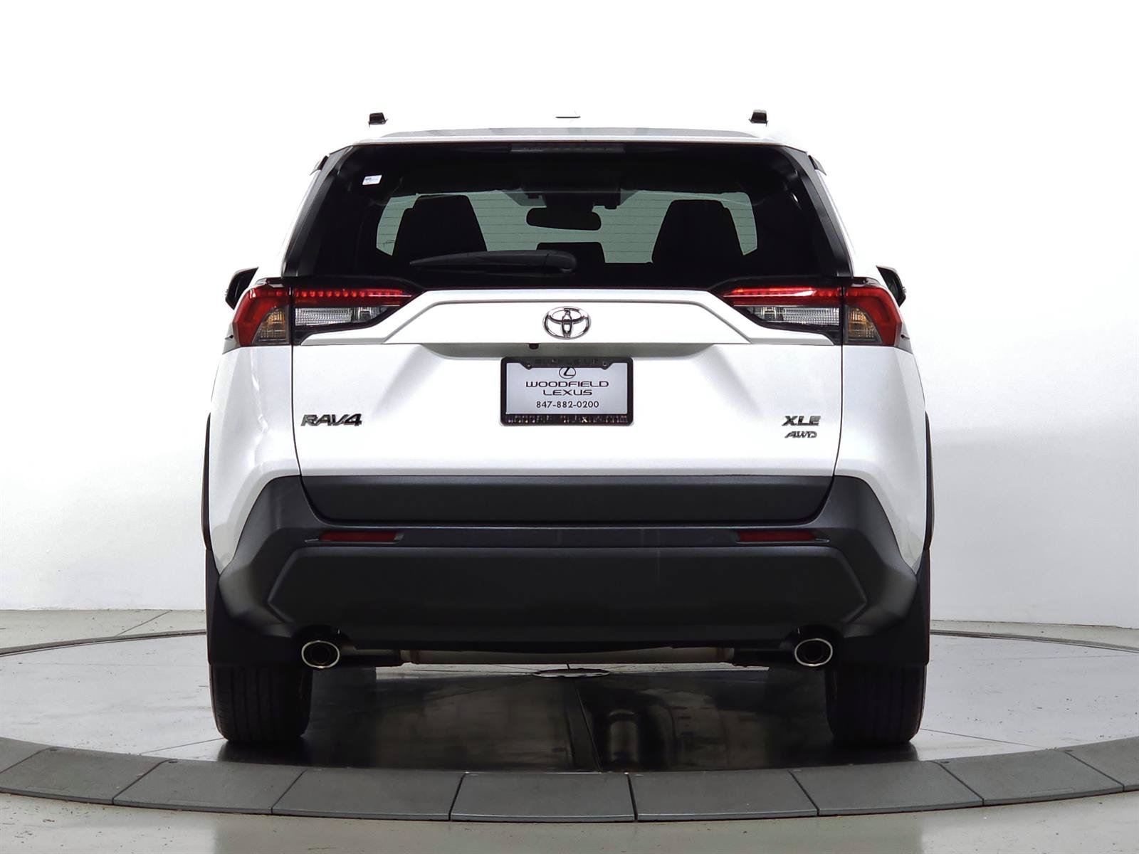 Used 2020 Toyota RAV4 XLE w/ XLE Grade Weather Package AWD/4WD image 7