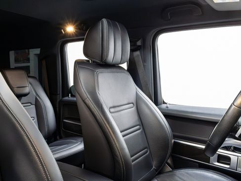 Used 2021 Mercedes-Benz G 550 image 22