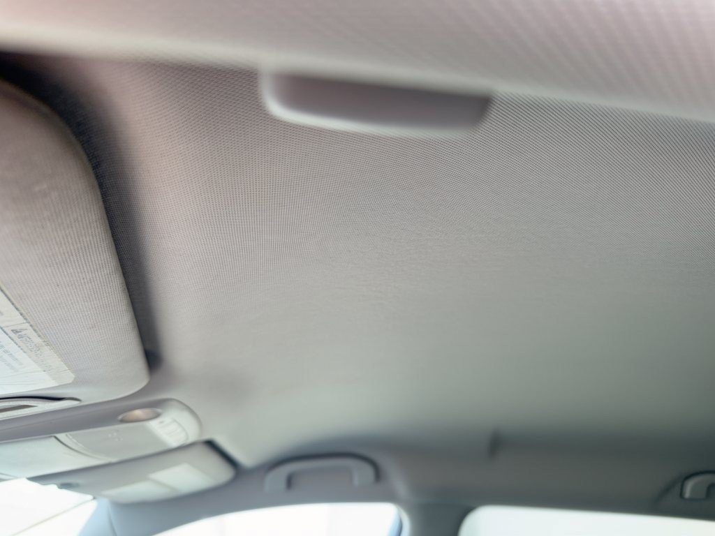 Used 2018 Nissan Rogue SV FWD image 27