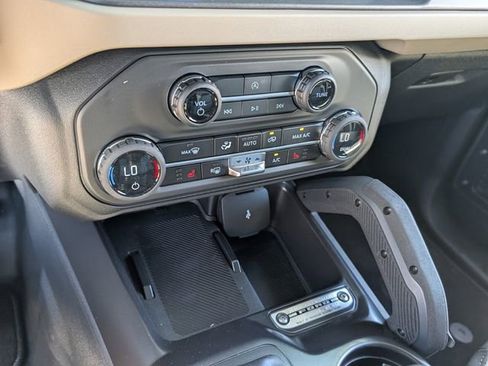 New 2026 Ford Bronco Big Bend w/ Black Diamond Package image 14