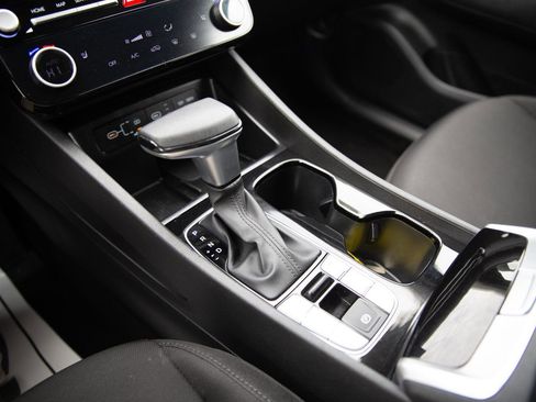 Used 2025 Hyundai Tucson SEL image 16