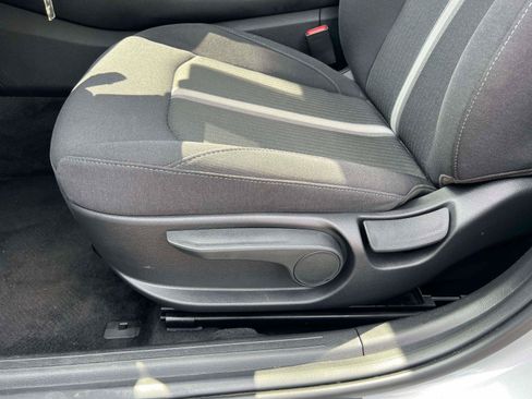 Used 2023 Hyundai Sonata SE FWD image 25