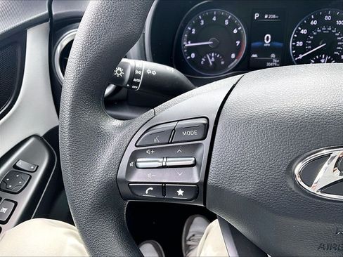 Used 2023 Hyundai Kona SEL AWD/4WD image 22