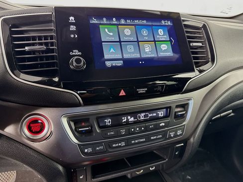 Used 2022 Honda Pilot Sport image 19