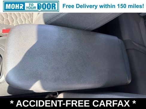 Used 2020 Chevrolet Equinox LT FWD image 26