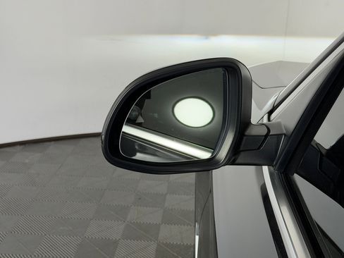 Used 2023 BMW X3 sDrive30i w/ Convenience Package RWD image 24