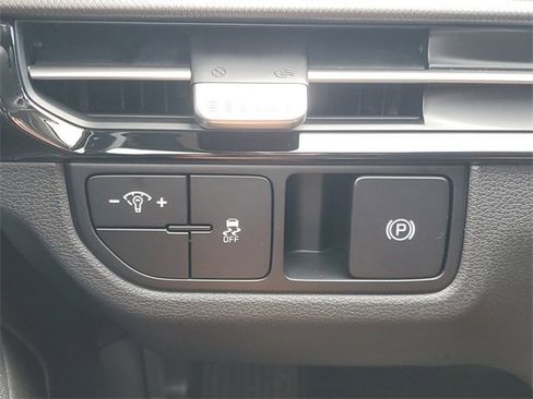 New 2026 Kia Sportage LX w/ LX Convenience Package image 24