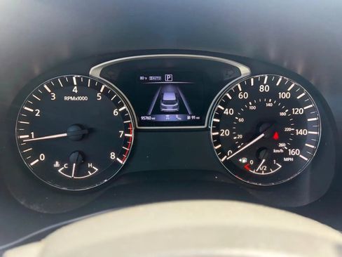 Used 2017 Nissan Pathfinder Platinum w/ Cargo Package AWD/4WD image 14