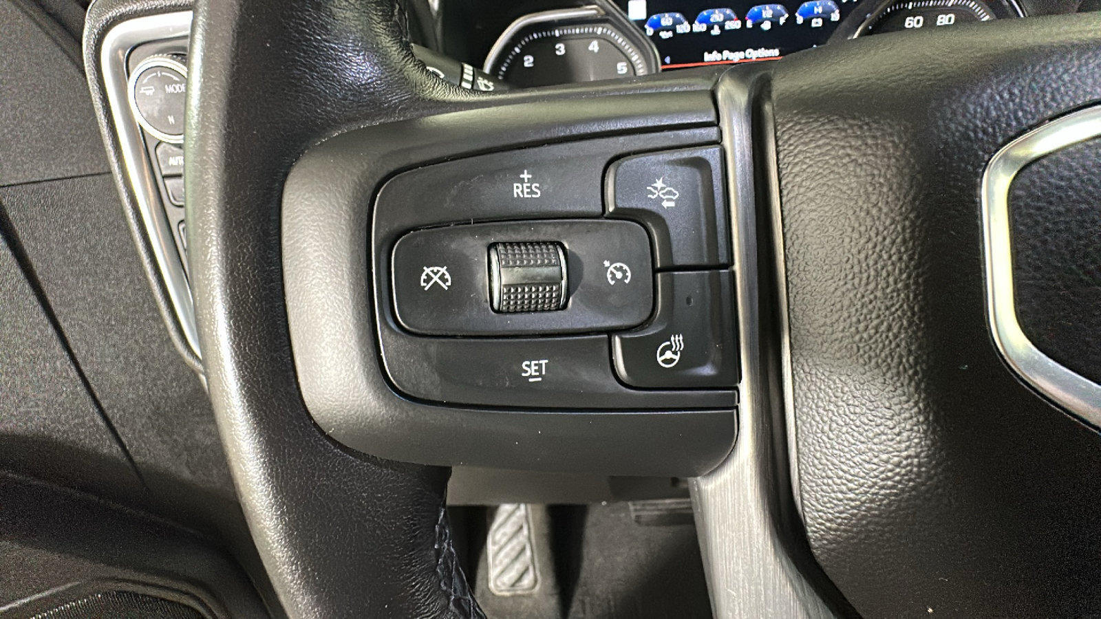 Used 2022 GMC Sierra 2500 Denali AWD/4WD image 19