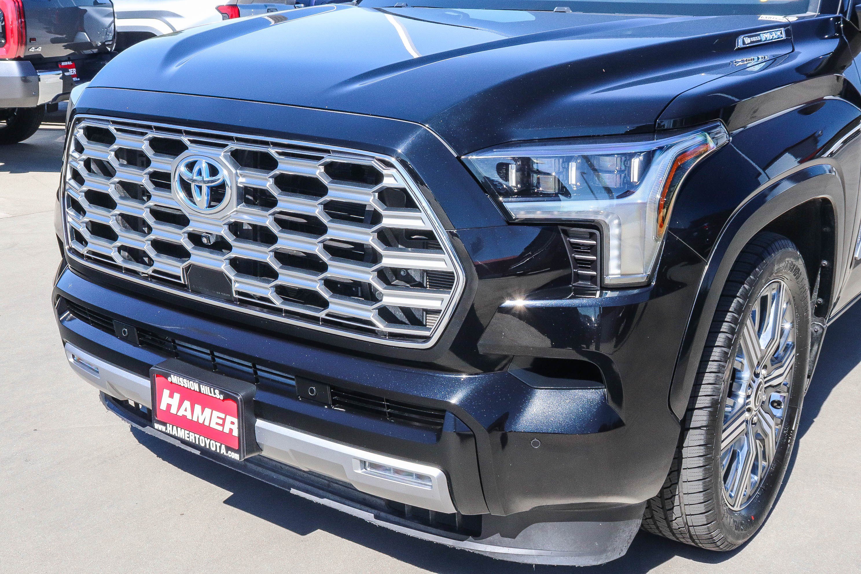 Certified 2023 Toyota Sequoia Capstone AWD/4WD image 9