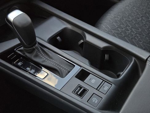 New 2026 Nissan Sentra SV w/ Floor Mat Package FWD image 21