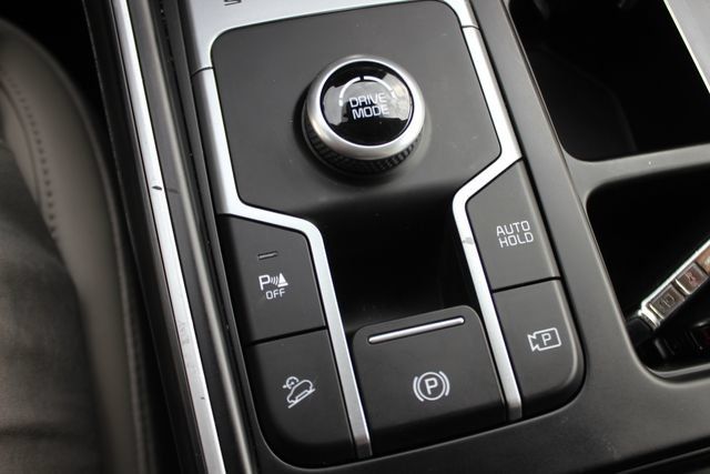 Used 2021 Kia Sorento S FWD image 10