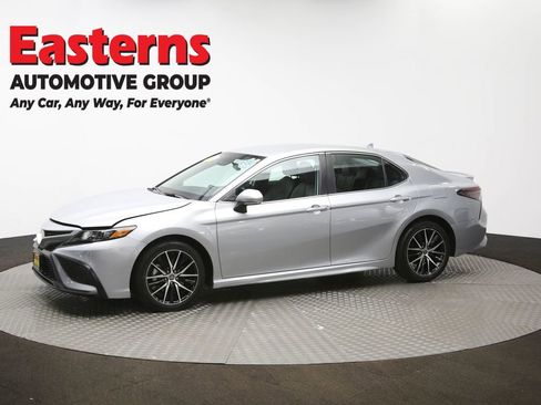 Used 2023 Toyota Camry SE FWD image 57