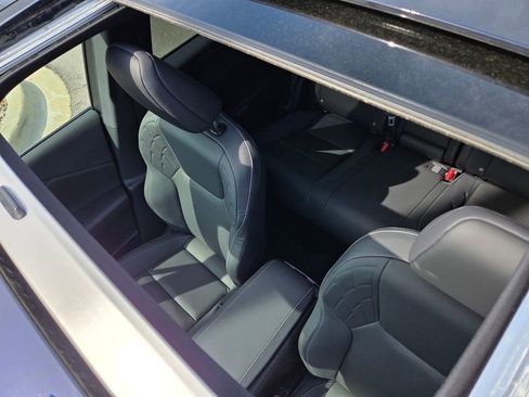 Certified 2025 Lexus RX 350 AWD image 9
