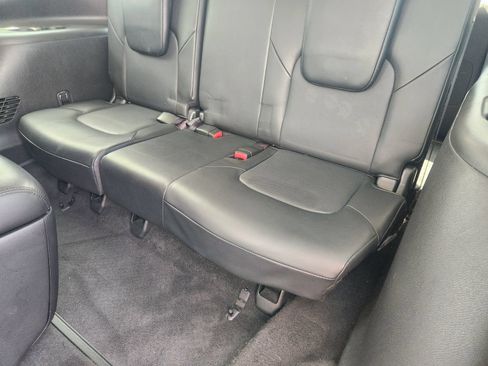 Used 2021 Nissan Armada SL w/ Captain's Chairs Package RWD image 35