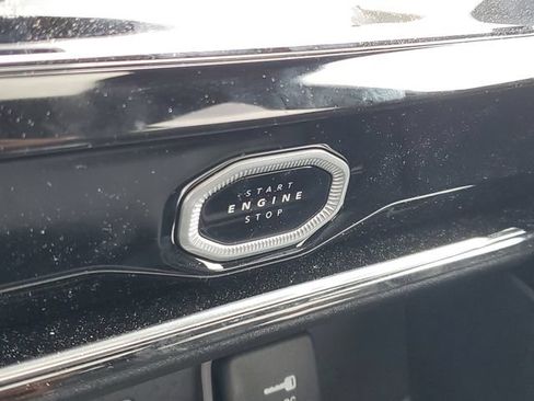 New 2026 Jeep Grand Cherokee Altitude AWD/4WD image 24