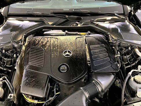 Used 2025 Mercedes-Benz CLE 300 4MATIC Cabriolet image 30
