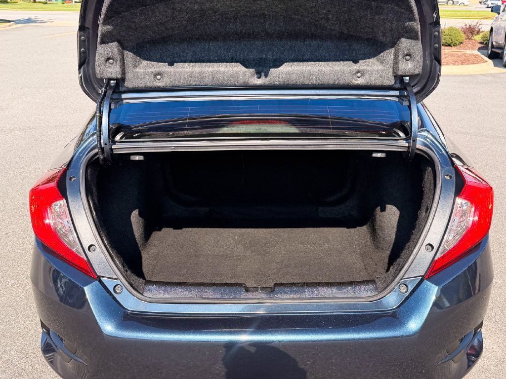 Used 2016 Honda Civic EX image 9