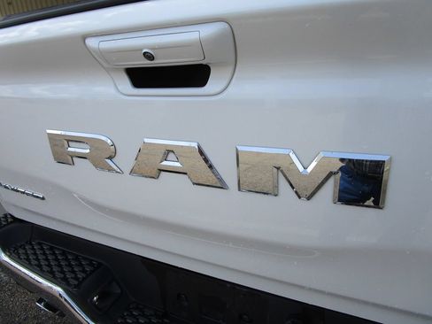 Used 2025 RAM 1500 Limited w/ Off Road Group AWD/4WD image 20