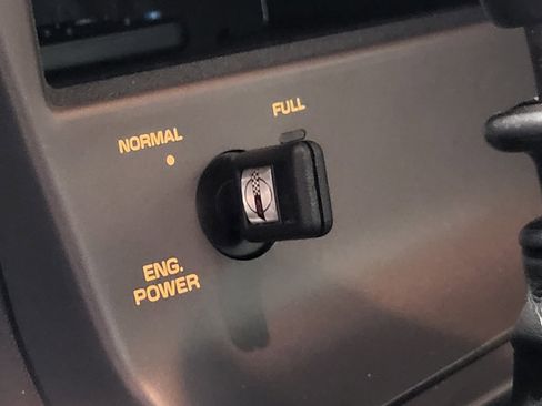 Used 1991 Chevrolet Corvette ZR1 image 15