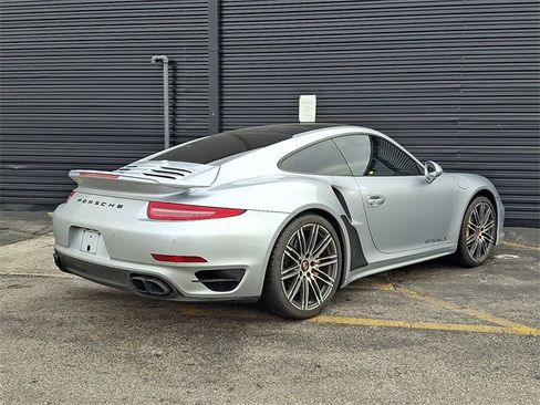Used 2015 Porsche 911 Turbo image 7