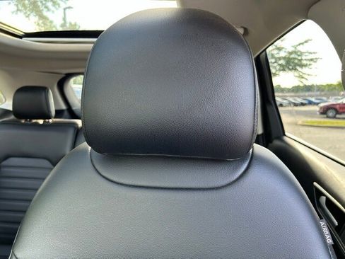 Certified 2019 Ford Edge SEL w/ Equipment Group 201A image 24