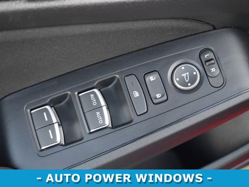 Used 2025 Honda Civic LX image 7