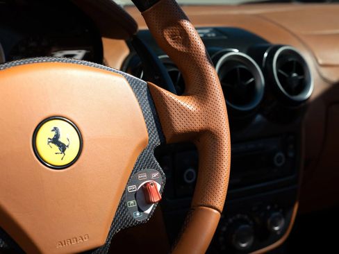 Used 2007 Ferrari F430 Spider image 92