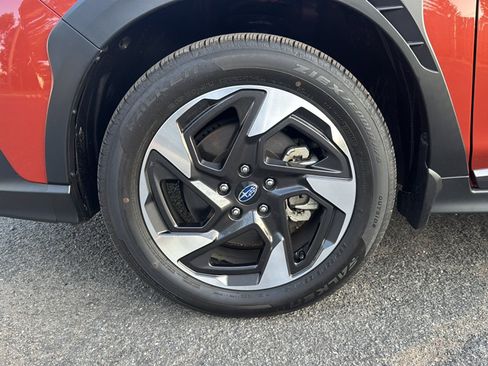 Certified 2025 Subaru Crosstrek 2.5i Limited w/ Popular Package #4A AWD/4WD image 41