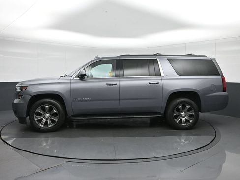 Used 2020 Chevrolet Suburban LT AWD/4WD image 4