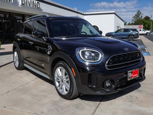 Used 2024 MINI Cooper Countryman S AWD/4WD image 2