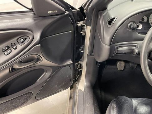 Used 2001 Ford Mustang GT image 48