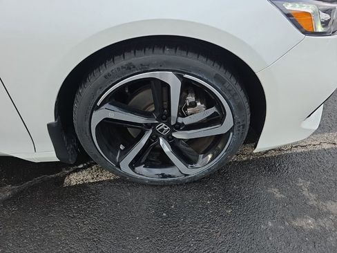 Certified 2022 Honda Accord Sport image 9