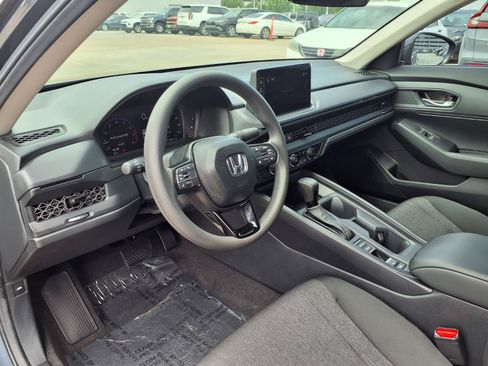 Used 2026 Honda Accord LX image 10